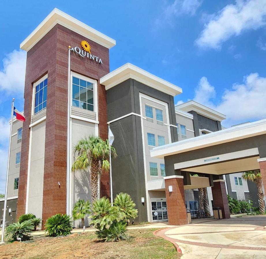 La Quinta By Wyndham Pearsall Buitenkant foto