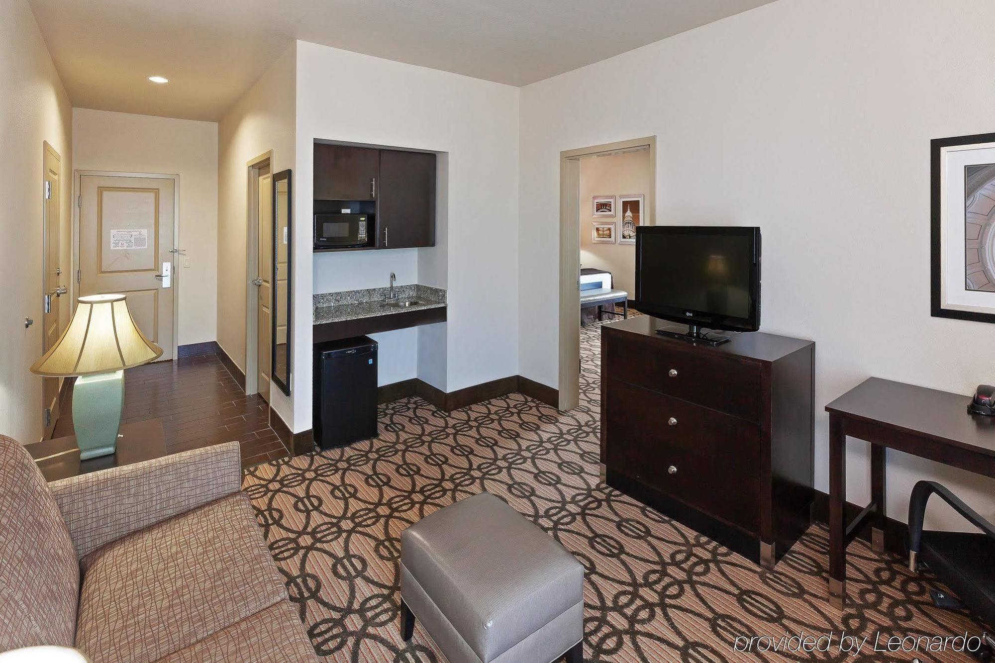 La Quinta By Wyndham Pearsall Buitenkant foto