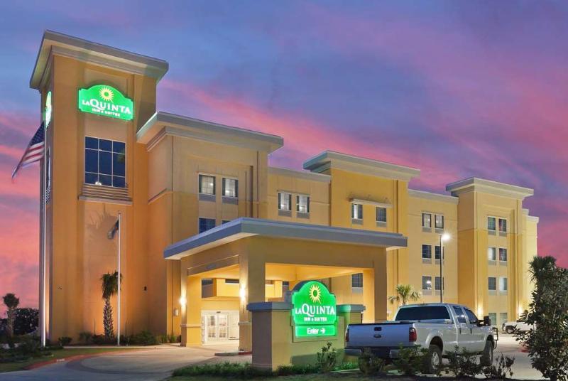 La Quinta By Wyndham Pearsall Buitenkant foto