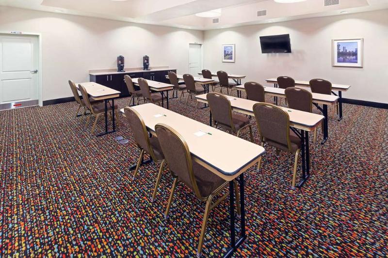 La Quinta By Wyndham Pearsall Buitenkant foto